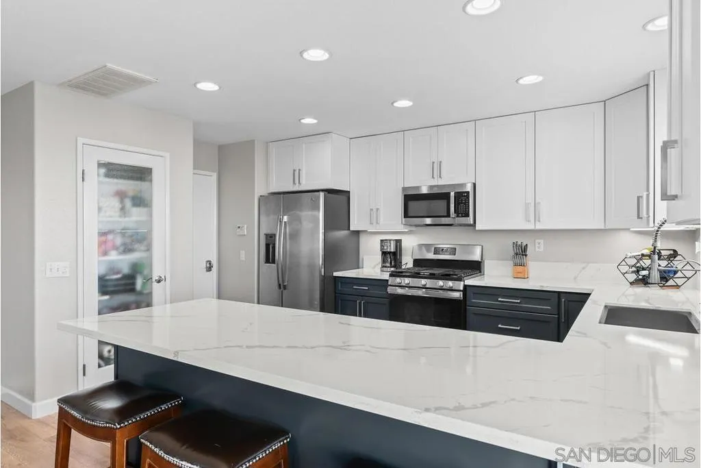 5648 Vista San Juanico, San Diego, California 92154 home-pic-7